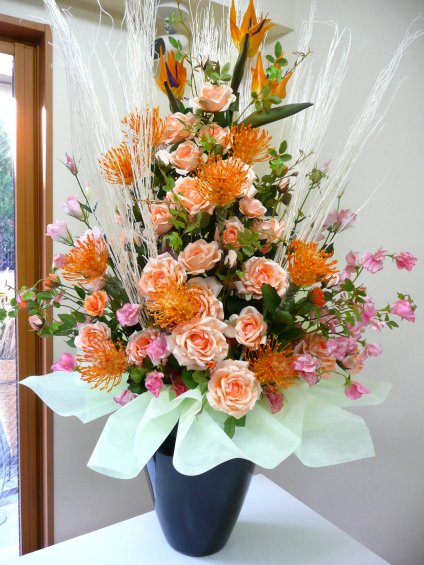 高級造花(シルクフラワー)アレンジメントのレンタル商品例/東京 